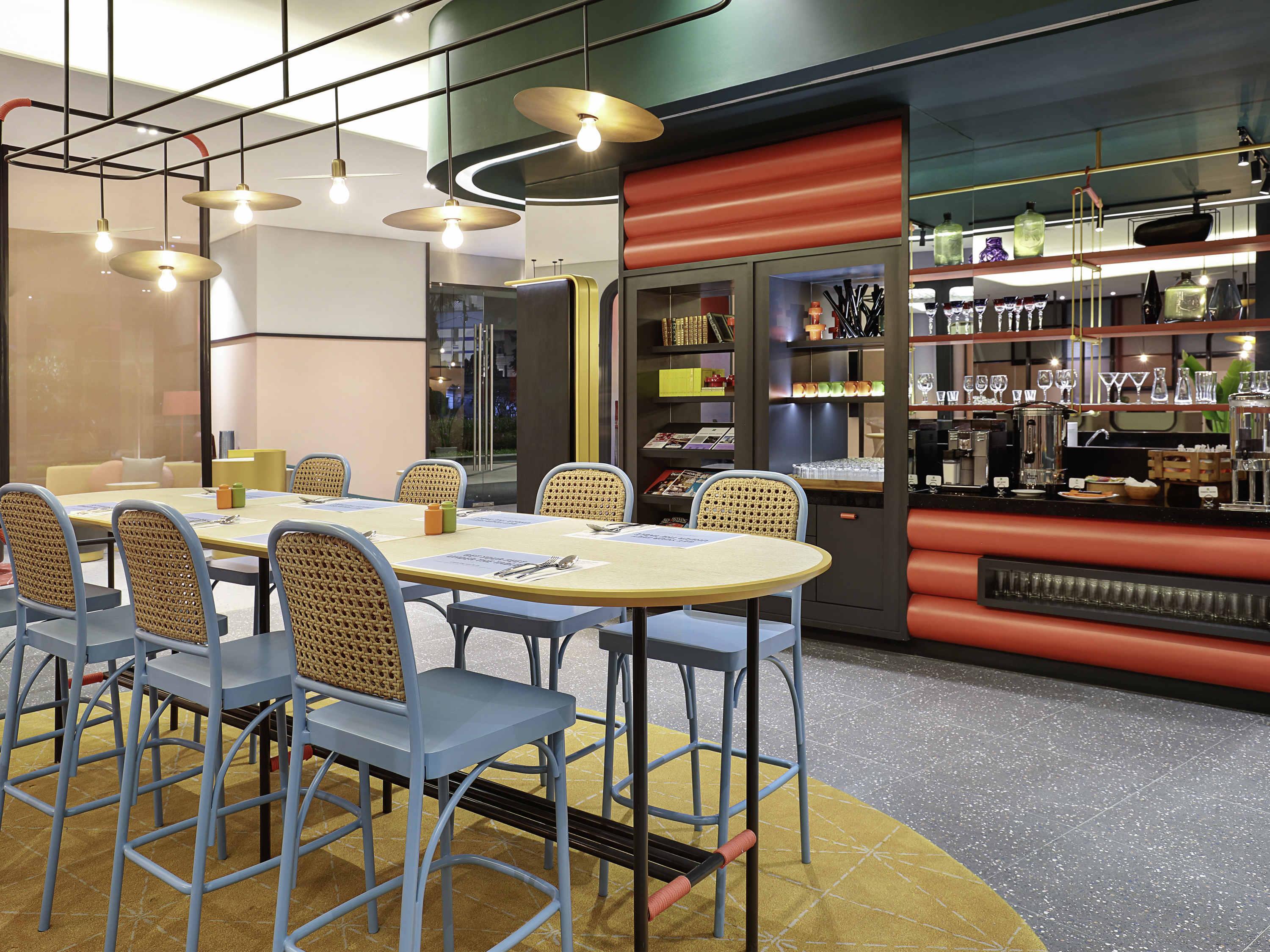 Ibis Styles Jakarta Tanah Abang Exteriör bild