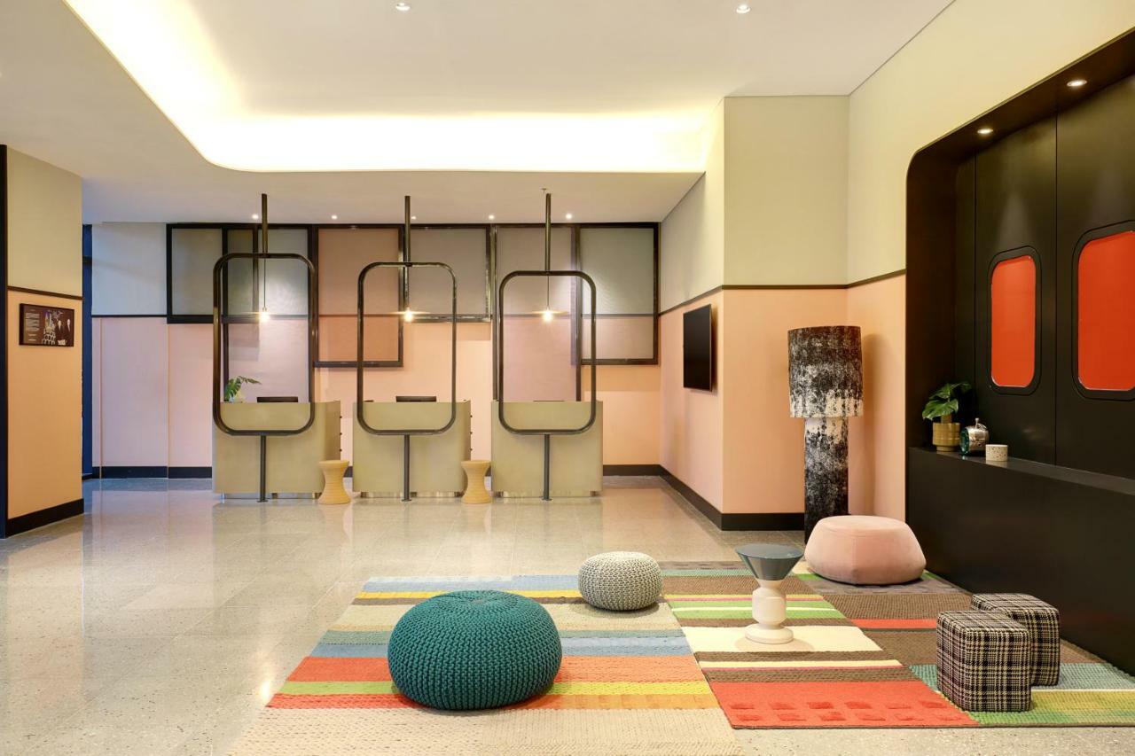 Ibis Styles Jakarta Tanah Abang Exteriör bild
